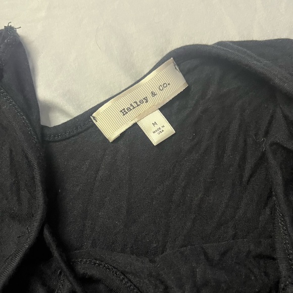 Elegant Black Women's Top - Picture 5 of 5